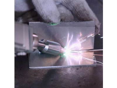 激光焊接機用什么氣體